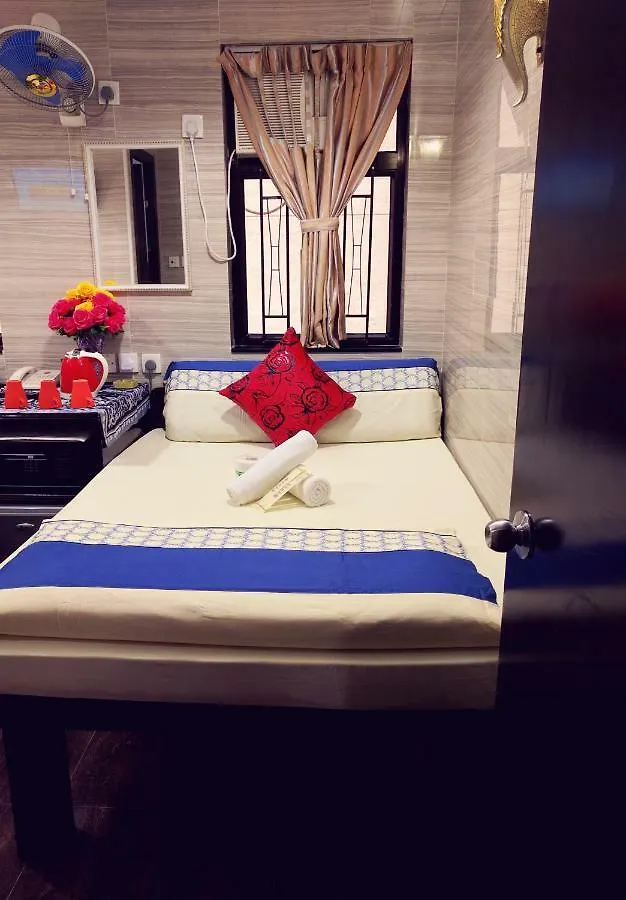 Hostel 16 Paris Guest House Block E Reception 10Th Floor Hong Kong China