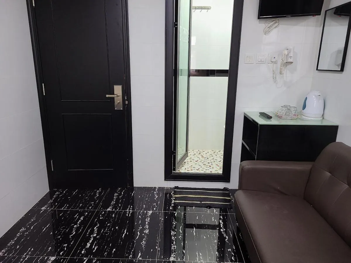 Hostel 16 Paris Guest House Block E Reception 10Th Floor Hong Kong
