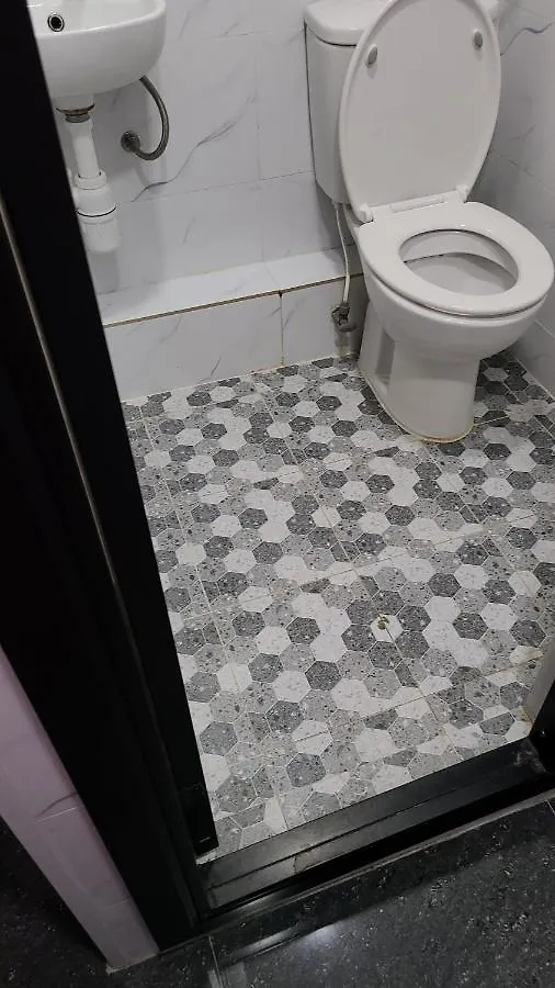 Hostel 16 Paris Guest House Block E Reception 10Th Floor Hong Kong