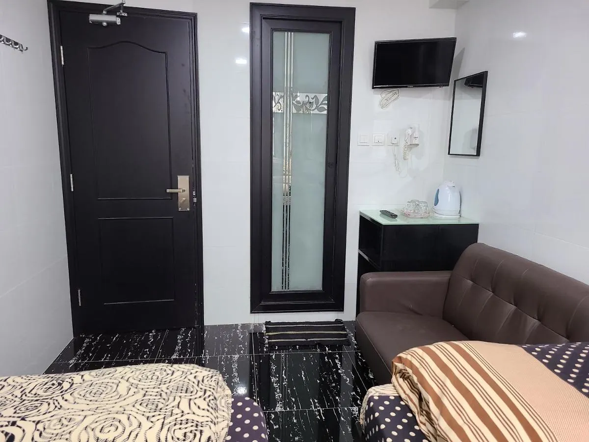 Hostel 16 Paris Guest House Block E Reception 10Th Floor Hong Kong