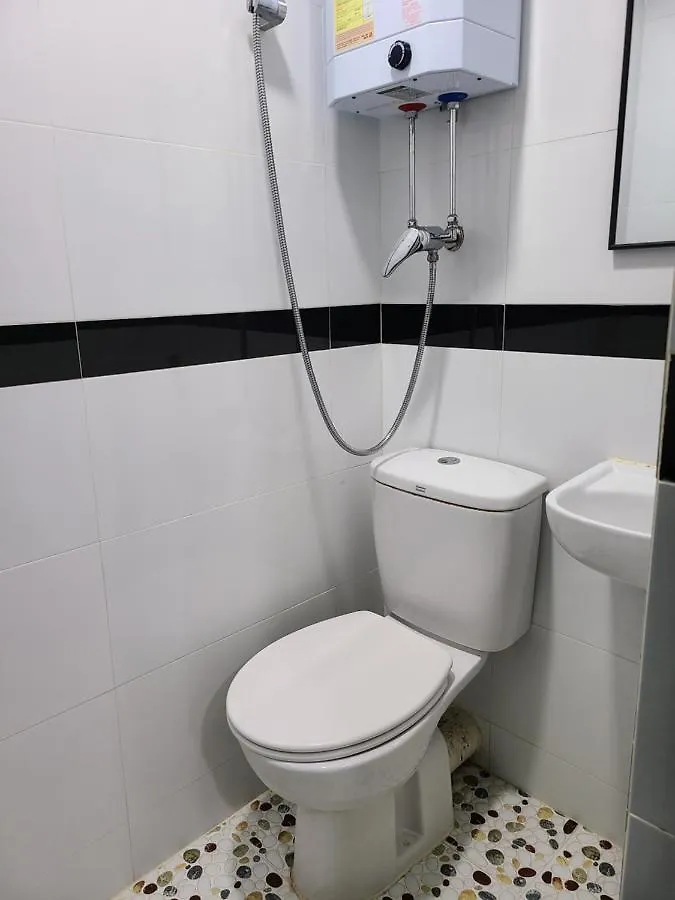Hostel 16 Paris Guest House Block E Reception 10Th Floor Hong Kong 0*,  China